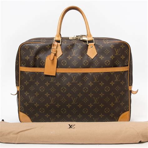 louis vuitton laptop briefcase.